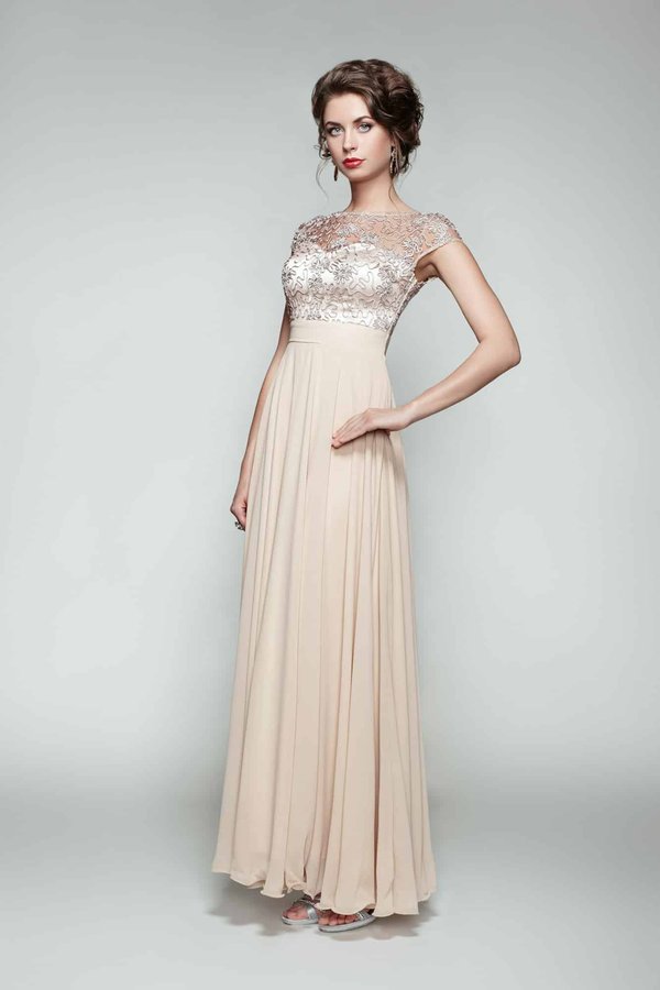 Découverte des robes élégantes Karma Koma